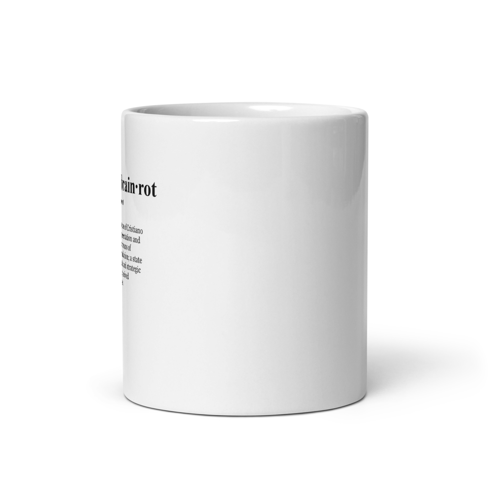 Ronaldo Peak Aesthetic – beige ceramic coffee mugs for fans.