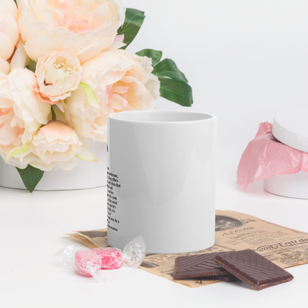 Gold ceramic coffee mugs – China Box Office, a luxurious morning brew.